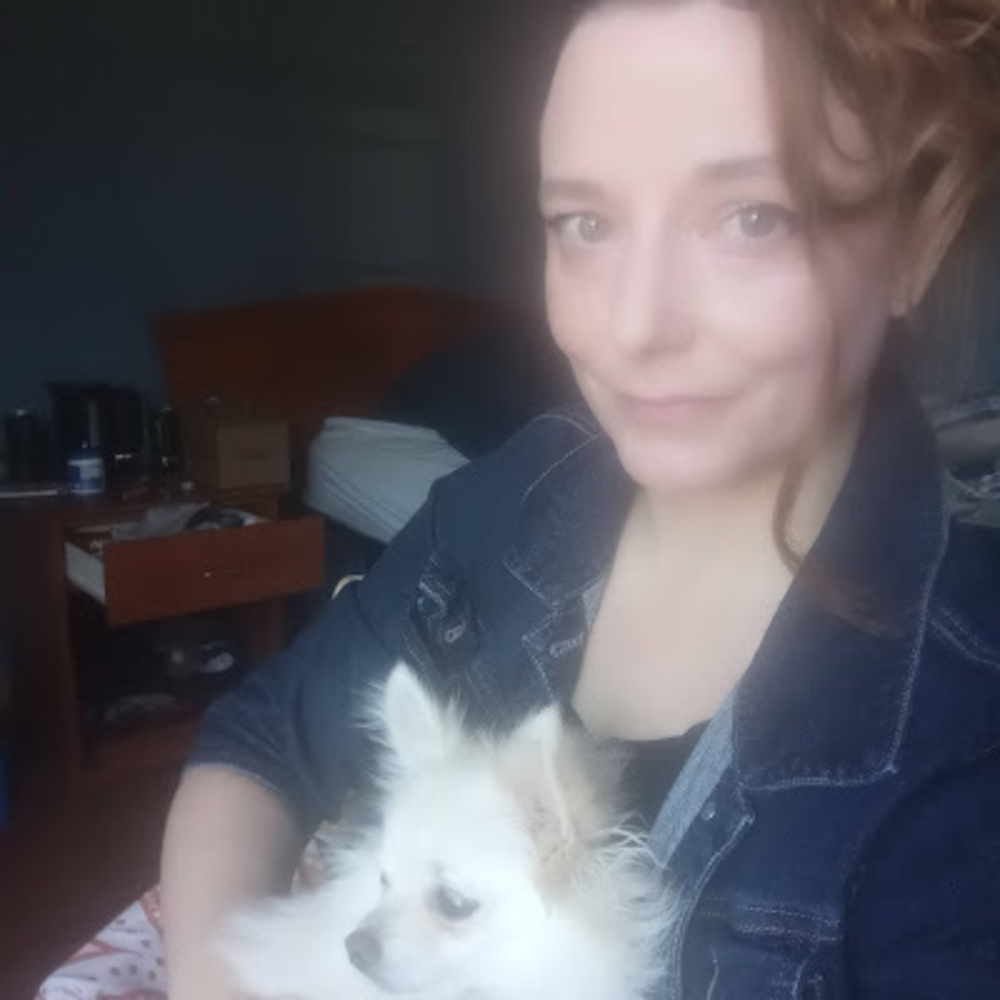 Meet your Posher, Eva